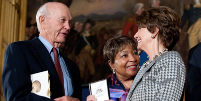 Pelosi Attends Congressional Medal Ceremony